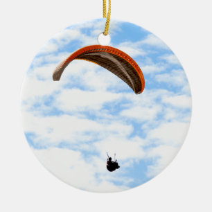 Adorno De Cerámica Paragliding en las nubes