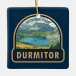 Adorno De Cerámica Parque nacional Durmitor Montenegro Viaje arte<br><div class="desc">Diseño de arte vectorial Durmitor. Durmitor es un macizo situado en el noroeste de Montenegro. Forma parte de los Alpes Dináricos.</div>
