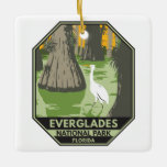 Adorno De Cerámica Parque nacional Everglades Florida Egret Vintage<br><div class="desc">Diseño de arte vectorial Everglades. El parque está formado por manglares costeros,  marismas de pasto y bosques de pino que albergan cientos de especies animales.</div>