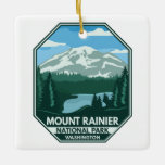 Adorno De Cerámica Parque nacional Mount Rainier Emblema mínimo retro<br><div class="desc">Diseño de arte vectorial Mount Rainier. El parque está rodeado de valles,  cascadas y prados subalpinos.</div>