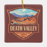 Adorno De Cerámica Parque nacional Valle de la Muerte Ilustracion Ret<br><div class="desc">Diseño de arte vectorial del Valle de la Muerte. El parque es conocido por el cañón de Titus,  con una ciudad fantasma y rocas coloridas,  y las salinas de la cuenca Badwater,  el punto más bajo de Norteamérica.</div>