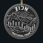 Adorno De Cerámica Parque nacional Zion Utah Vintage Monoline<br><div class="desc">Diseño de monolina del Parque Nacional Zion. El parque es una reserva natural del suroeste de Utah que se distingue por los acantilados rojos pronunciados del cañón de Zion.</div>
