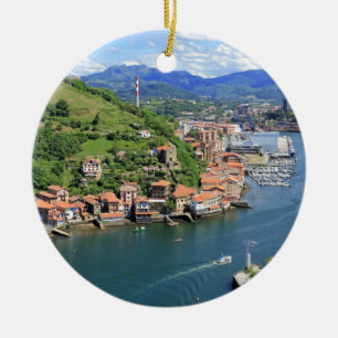 Adorno De Cerámica Pasaia, país vasco, con la boca del puerto escénic