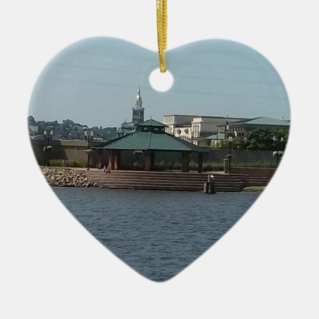 Adorno De Cerámica Paseo del río de Dubuque (Frente)