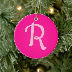 Adorno De Cerámica Pastel monograma personalizado y rosa caliente