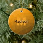 Adorno De Cerámica Patrón de malla geométrica oscura naranja Monogram<br><div class="desc">Patrón de malla geométrica oscura naranja Monograma Árbol cerámico de Navidad Ornamento. Monograma Personalice con su personalizado inicial y su nombre. Malla geométrica triangular con diseño moderno de gradiente oscuro Naranja claro.</div>