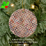 Adorno De Cerámica Patrón de trama de chispa de chispa de color vinta<br><div class="desc">Este hermoso adorno de colcha de árbol de Navidad presenta el intrincado y colorido patrón de tira y afeitada de un tejido de mosaico de estilo americano revestido en el Museo de Arte Americano Smithsonian. Disfruta de la abundancia de detalles geométricos de costura, en tonos marrón claro, coral, rosa polvoriento,...</div>