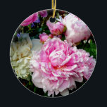 Adorno De Cerámica Peonias rosas y blancas<br><div class="desc">Romántico y elegante Peonías rosas y blancas -foto de mi jardín- de H Cooper</div>