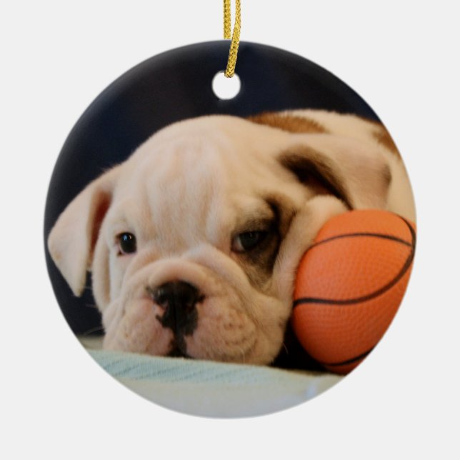 Adorno De Cerámica Perrito inglés del baloncesto del bulldog (Frente)