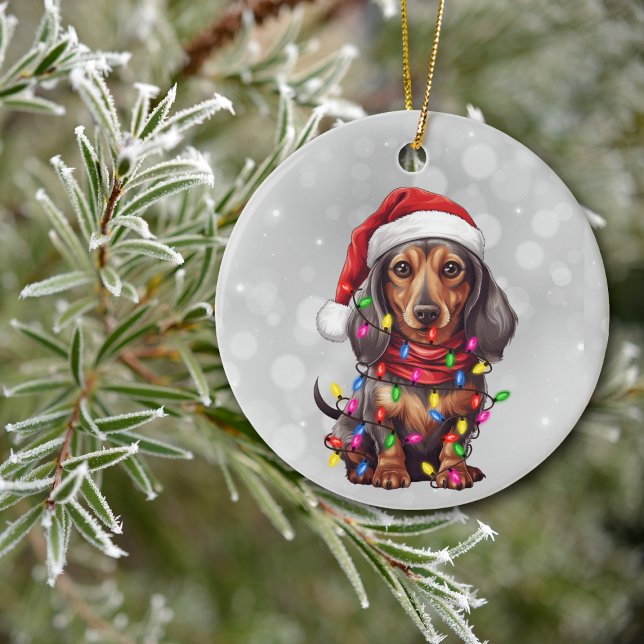 Adorno De Cerámica Perro Dachshund envuelto en luces de Navidad  (Subido por el creador)