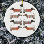 Adorno De Cerámica Perro Dachshund Sausage<br><div class="desc">Pequeña salchicha de Dachshund o perritos de peluquería en ropa de cama de lana. Perfecto para los amantes del perro y los paseantes.</div>