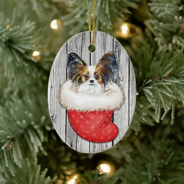 Adorno De Cerámica Perro papilón en Navidades en pie de madera (Árbol)