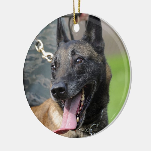 Adorno De Cerámica Perro sonriente de Malinois del belga (Izquierda)