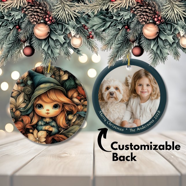 Adorno De Cerámica Personalizable Elf de Navidades mágicos (Magical Christmas Elf Customizable Ceramic Ornament)