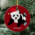 Adorno De Cerámica Personalizado Cute Panda Bear Niños Rojo<br><div class="desc">Este bonito Santa Panda es un hermoso regalo para un niño que ama los osos panda y los regalos temáticos de los Navidades rojos y verdes. ¡Me gustan los animales salvajes y un oso panda Navidad se lleva el pastel con un sombrero rojo de Santa! Personaliza con el nombre.</div>