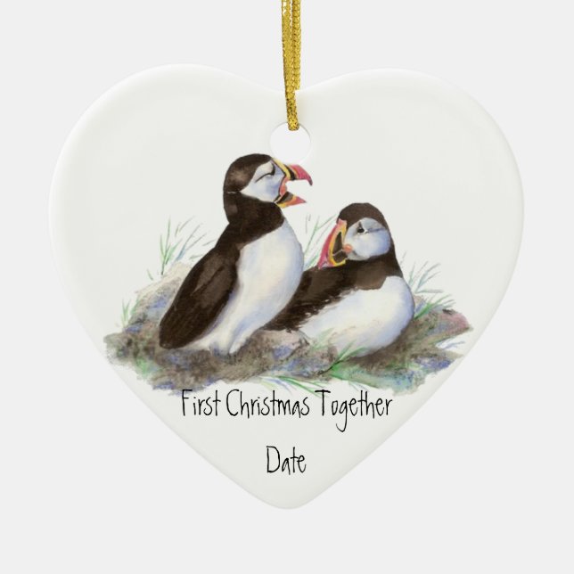 Adorno De Cerámica Personalizado de primera Navidad juntos Puffins Bi (Frente)
