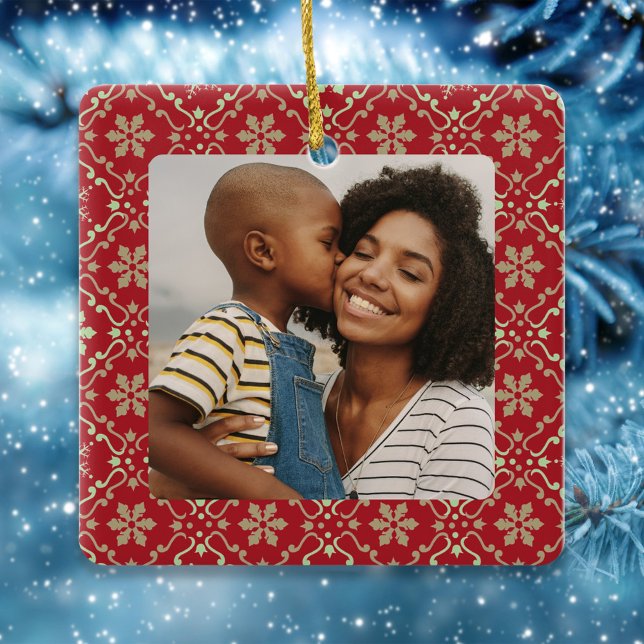 Adorno De Cerámica Personalizado fotográfico de Navidades de copos de (Merry Christmas holiday photo ornament with stylish calligraphy script.)