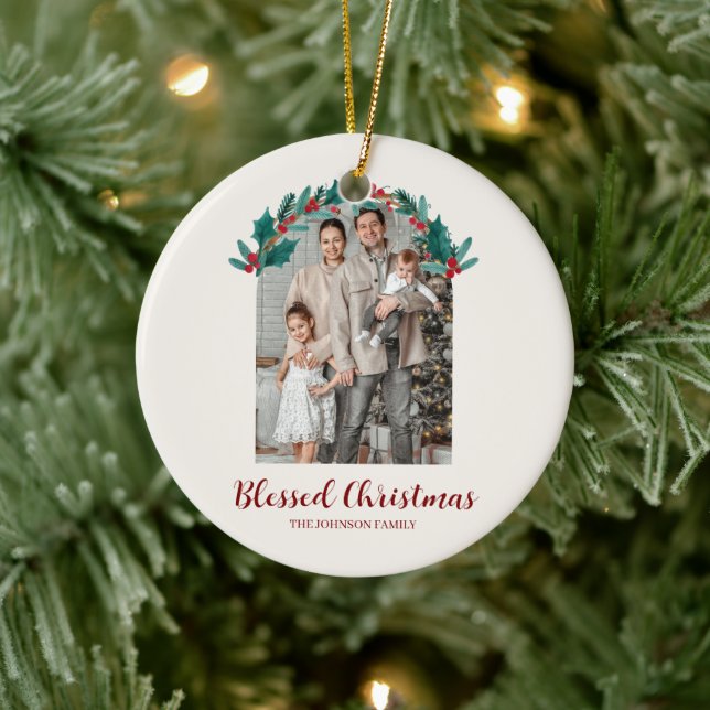 Adorno De Cerámica Personalized Christmas Wreath Photo Ornament (Árbol)