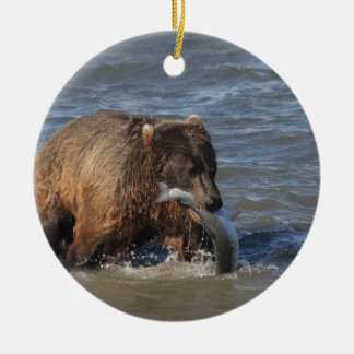 Adorno De Cerámica ¿Pescados conseguidos? Regalos del oso de Alaska