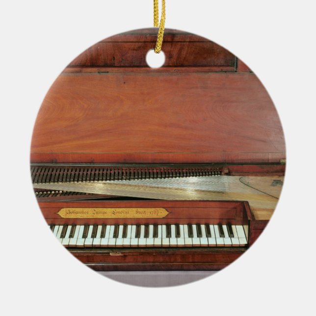 Adorno De Cerámica Piano cuadrado, 1767 (foto) (Frente)