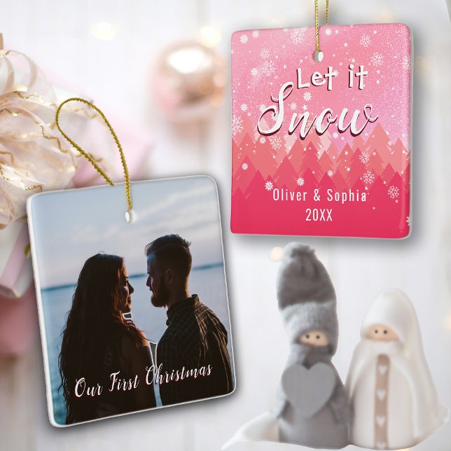 Adorno De Cerámica Pink Let it Snow First Christmas Photo (Subido por el creador)