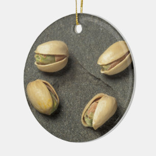 Adorno De Cerámica Pistachos