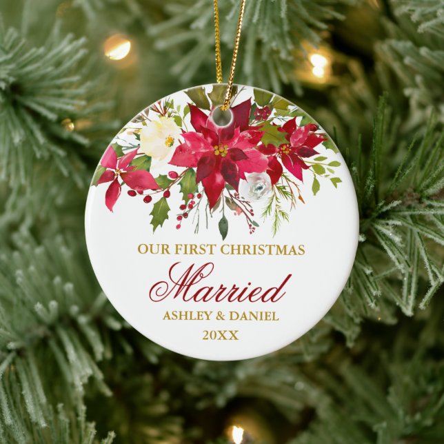 Adorno De Cerámica Poinsettia Floral Gold First Christmas | Foto (Árbol)