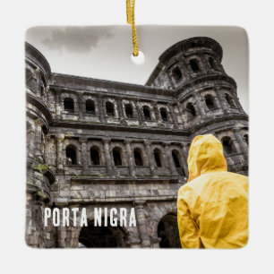 Adorno De Cerámica Porta Nigra en Trier Renania Palatinado Alemania