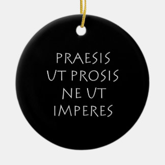 Adorno De Cerámica Praesis ut prosis ne ut imperes