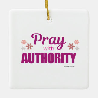 Adorno De Cerámica Pray with Authority,