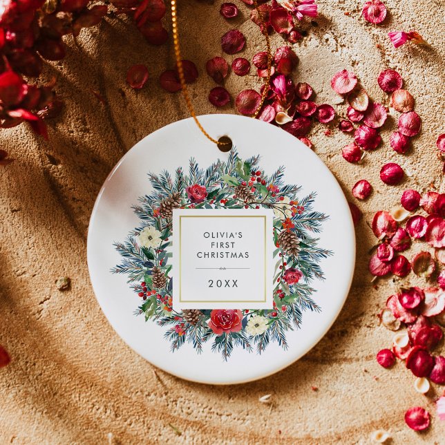Adorno De Cerámica Pretty Holiday Wreath | Baby's First Christmas (This pretty Christmas ornament features a classic holiday wreath for your baby's first Christmas)