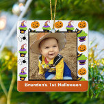 Adorno De Cerámica Primera foto de Halloween personalizada para bebé<br><div class="desc">Este adorable adorable adorno de bebé en Halloween es perfecto para los nuevos padres que aman Octubre. Este adorable adorno para bebés de Halloween incluye una sonriente lámpara Jack O' Lantern, una espeluznante araña negra y dos deliciosos pastelitos diferentes con gorras de brujas encima para un truco o una delicia....</div>