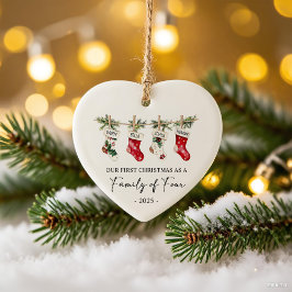 Adorno De Cerámica Primera Navidad como familia de cuatro