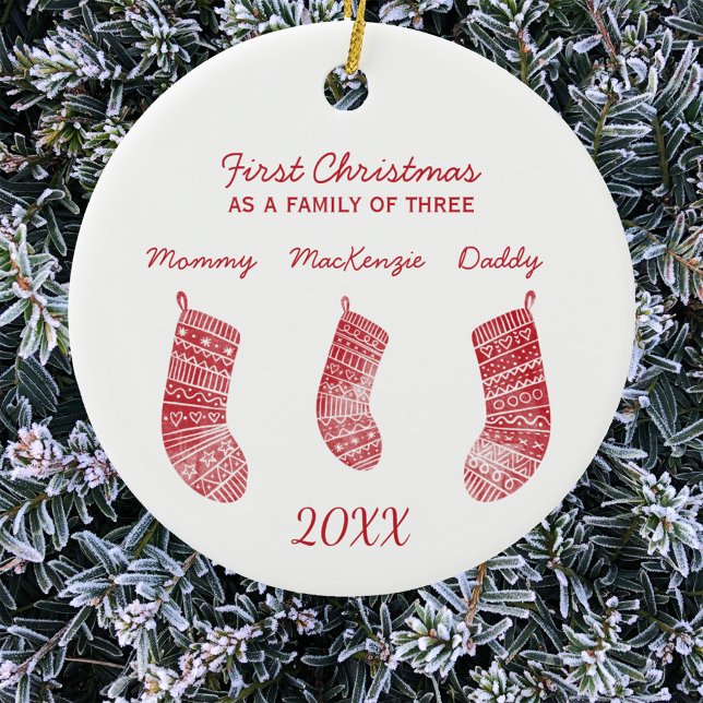 Adorno De Cerámica Primera Navidad como familia de los tres (First Christmas as a family of three personalized name date year Scandinavian stockings ornament)