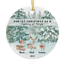 Primera Navidad como una familia de tres personas 