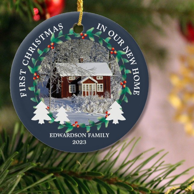 Adorno De Cerámica Primera Navidad en nuestra nueva foto de casa (First Christmas in our new home, 2 photo ornament. You can add your photos, name, text and year.)