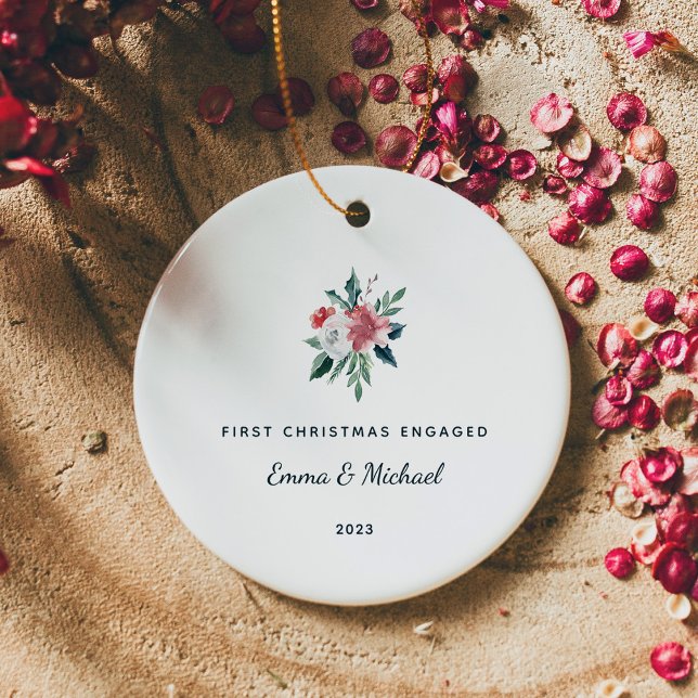 Adorno De Cerámica Primera Navidad involucrada | Elegante y Minimalis (An elegant, minimalist holiday keepsake ornament for their first Christmas engaged)