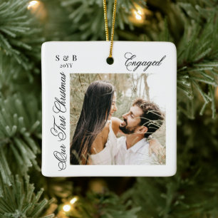 Adorno De Cerámica Primera Navidad Monograma Comprometidos Letra Scri