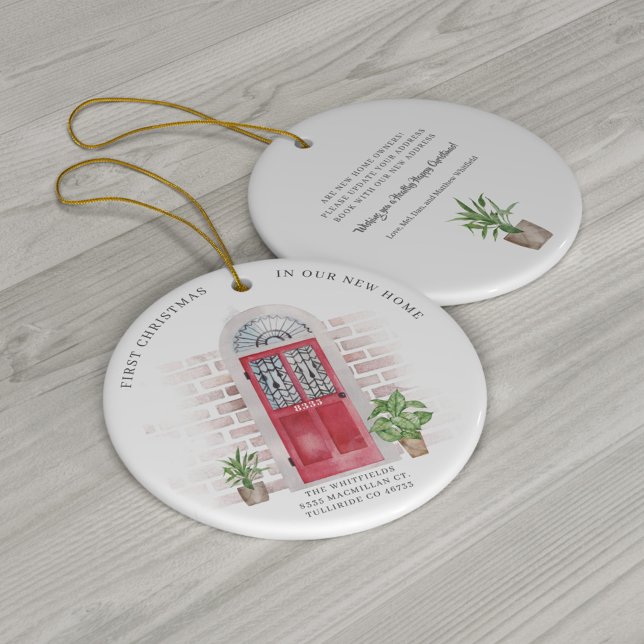 Adorno De Cerámica Primera Navidad Nuevo hogar Moda de puertas rojas  (New Address Announcement Holiday Ceramic Ornament)