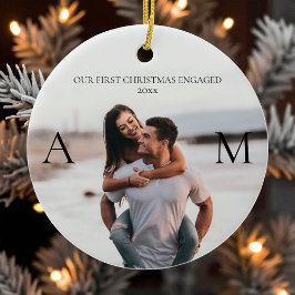 Adorno De Cerámica Primera Navidad Pareja moderna involucrada 2 Foto