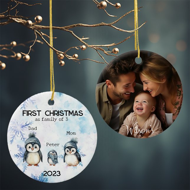 Adorno De Cerámica Primera Navidad personalizada como familia de 3 (Subido por el creador)