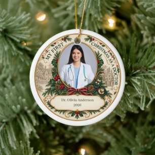 Adorno De Cerámica Primera Navidad Personalizada como Médico Foto