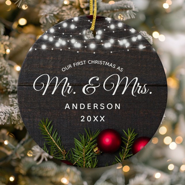 Adorno De Cerámica Primera Navidad Sr. Mrs Red Pine String Lights (Subido por el creador)