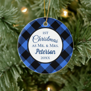 Adorno De Cerámica Primera Navidad Sr. y Sra. Buffalo Blue Plaid