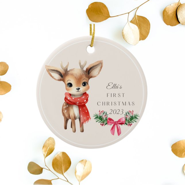 Adorno De Cerámica Primeras Navidades del Deer Cute Personalizado (Cute Deer Personalized Kid`s First Christmas Ceramic Ornament)