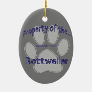 Adorno De Cerámica Propiedad de Spoiled Rotten Rottweiler Keychain