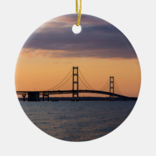 Adorno De Cerámica Puente naranja Dusk Mackinac
