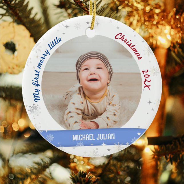 Adorno De Cerámica Recién nacido 2 Fotos Mis Primeros Navidades (Cute Modern Elegant Personalized My First Merry Little Christmas Baby Boy 2 Photos Snowflakes)