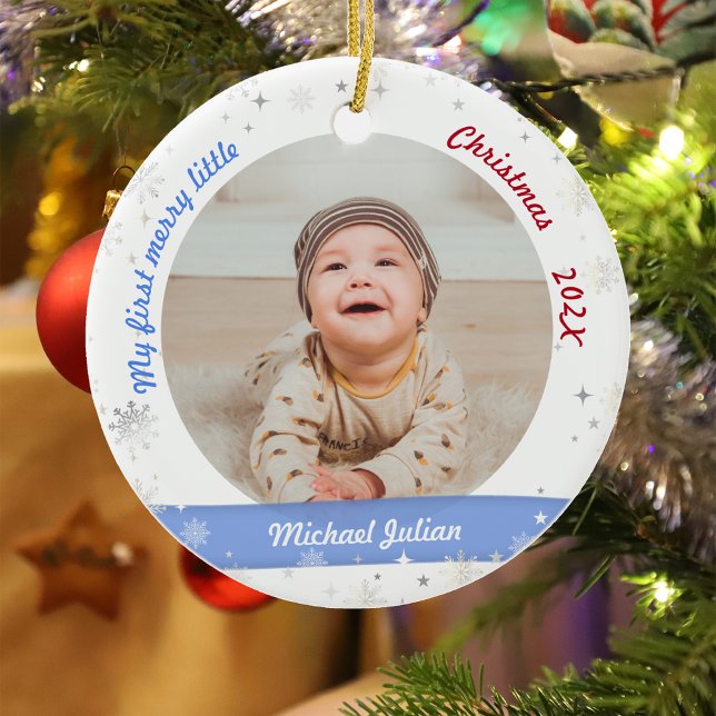 Adorno De Cerámica Recién nacido 2 Fotos Mis Primeros Navidades (Modern Elegant Cute My First Merry Little Christmas Baby Boy Personalized Name 2 Photos Snowflakes )