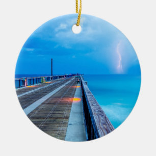 Adorno De Cerámica Relámpagos en el muelle de la playa de Navarre